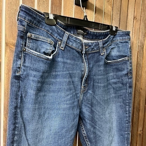 3/$30 _ FRANK AND OAK | The Dylan Slim Denim Pant medium blue wash 36W x 34L‌‌‌‌ - Picture 5 of 12
